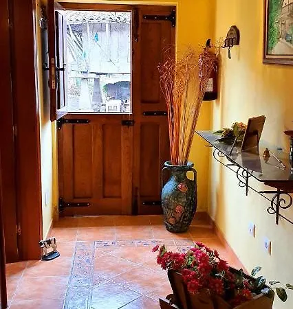 Casa Abuela Herminia 펜션 코룬가
